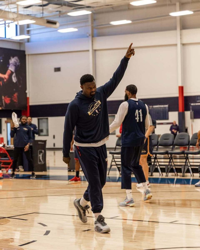 九游网站入口官网-关于今晨体能课后，新奥尔良鹈鹕外线爆发备战NBA总决赛，话题不断，训练强度明显提升的信息